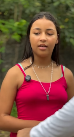 T0822011 menina descobre verdade sobre sua mãe