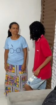 T0904001 Um pequeno segredo pode destruir tudo…