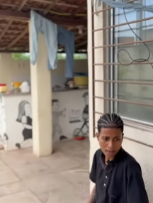 T0904002 Você percebeu esse detalhe escondido na cena? 👀