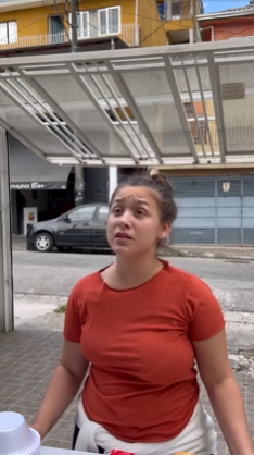 T1122003 Este pobre homem venda sopas confiava na vizinha sem imaginar que isso iria acontecer part2