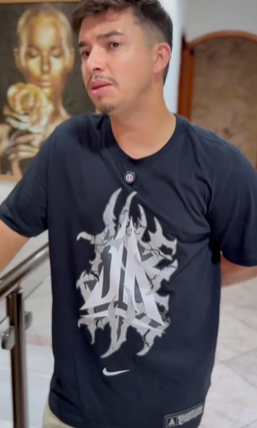 T0422013 Filho obriga sua mãe dar cartão pra ela, mas ele não contava que seu pai estava vendo tudo part2