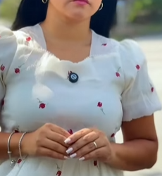 T1422010 Ela tirou decisões precipitadas se arrependeu