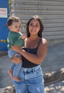 T1722008 Ele deixou sua esposa seu filho por outra mulher com dinheiro part2