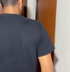 T0104005 Oque será que tem dentro dessa caixa part2