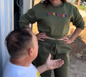 T0923009 ela fez anos já queria ser dona do próprio nariz veja oque esse pa… part2