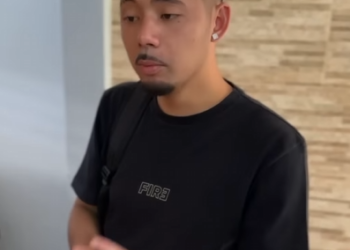 T1321004 Criança pede uma mulher rica em casamento. part2