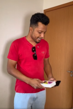 T2709015 Patroa se dá mal ao quebrar celular de empregada pois seu marido descobriu tudo! part2