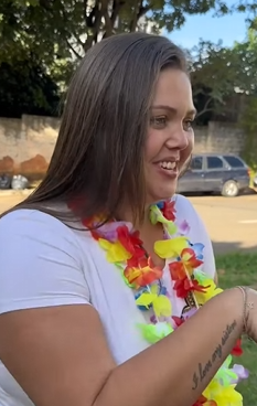 T1113006 Moça usa uma mochila para ter figura perfeita conquistar cara que ela gosta part2