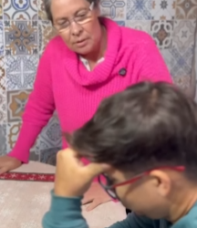 T0602001_Coitada da idosa