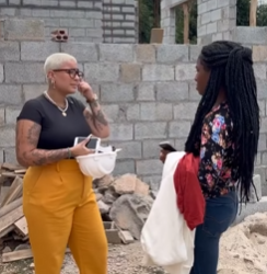 T0602009 Está jovem só trabalhava para comprar roupas luxos, esquecendo se da condição em que vivia.