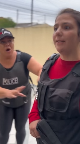 T1314022 Ela fingiu ser cega para se salvar de um l4drão part2