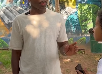 T1920012 Essas meninas trataram mal companheira, sem saber as dificuldades que ela passava part2