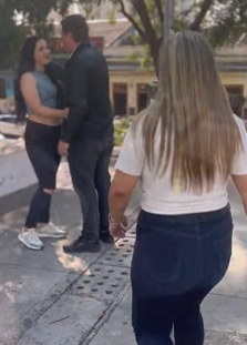 T1321010 Ela confiou cegamente na Amiga, mas não esperava por isso!!! part2