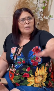 T1118002 Injustiça dentro de casa ela tirou da filha pra agradar Luan