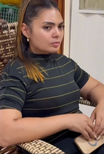 T1118013 Ele traiu ainda vai ter um filho fora do casamento