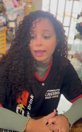 T2706004 Mãe compra tudo para filho mimado! part2