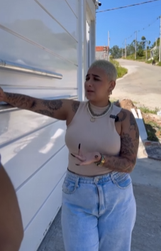 T1301010 Você não merece estar onde não bem vindo