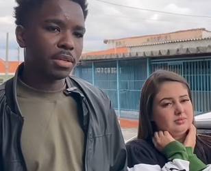 T1108007 Ela nunca quis sair sozinha com marido sempre co part2