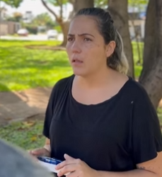 T19 Homem rico incomoda humlLha uma pobre vendedora de doce, mas ele aprendeu uma lição da pior maneira! part2