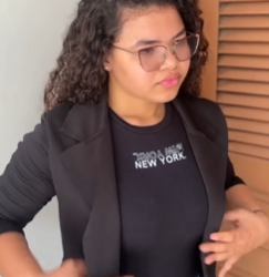 T2209005 Funcionária tinha vergonha da mãe faxineira aprendeu uma grande lição part2