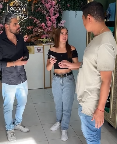 T2909007 Irmão faz visita de surpresa para irmã, descobre toda verdade… part2