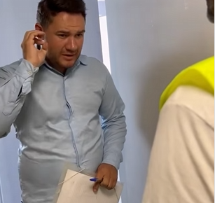 T1110002 Mulher interessada deixou marido filho pequeno pelo dinheiro desse homem part2