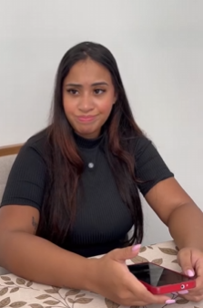 T1301020_Sua irmã lhe deu uma moto ela se recusa levá la para trabalho