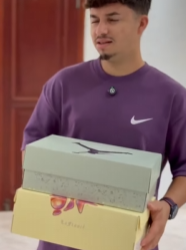 T0628031 Esposa acha que pode tirar um monte de roupa do marido dar para seu filho de anos marido faz uma compra enorme no cartão dela part2
