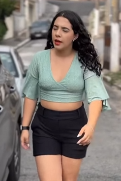 T1307002 Ela achou que tinha se apaixonado por um milionário, mas vida lhe deu uma lição… part2